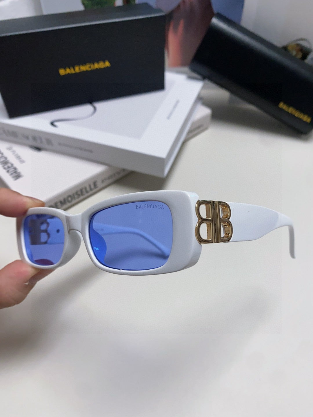 Balenciaga Rectangular Silver Lens Sunglasses for Men & Women - 358650 - detail image 4