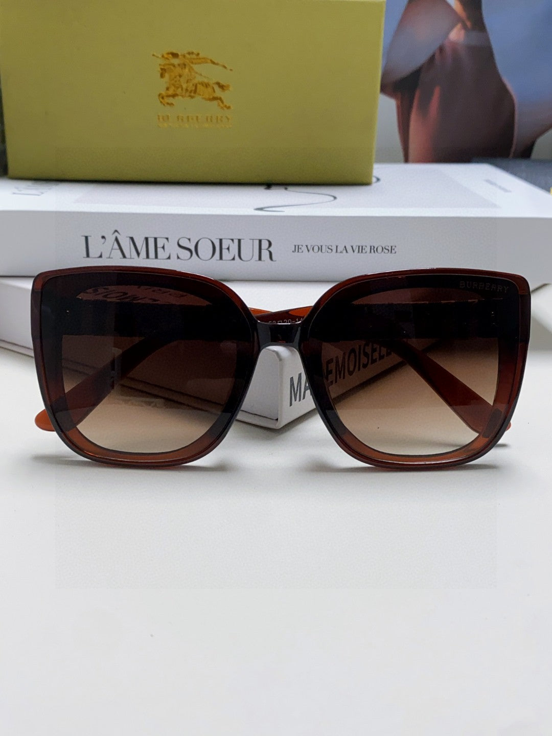 Burberry Oversized Black Lens Sunglasses for Men & Women - 358594 - detail image 6