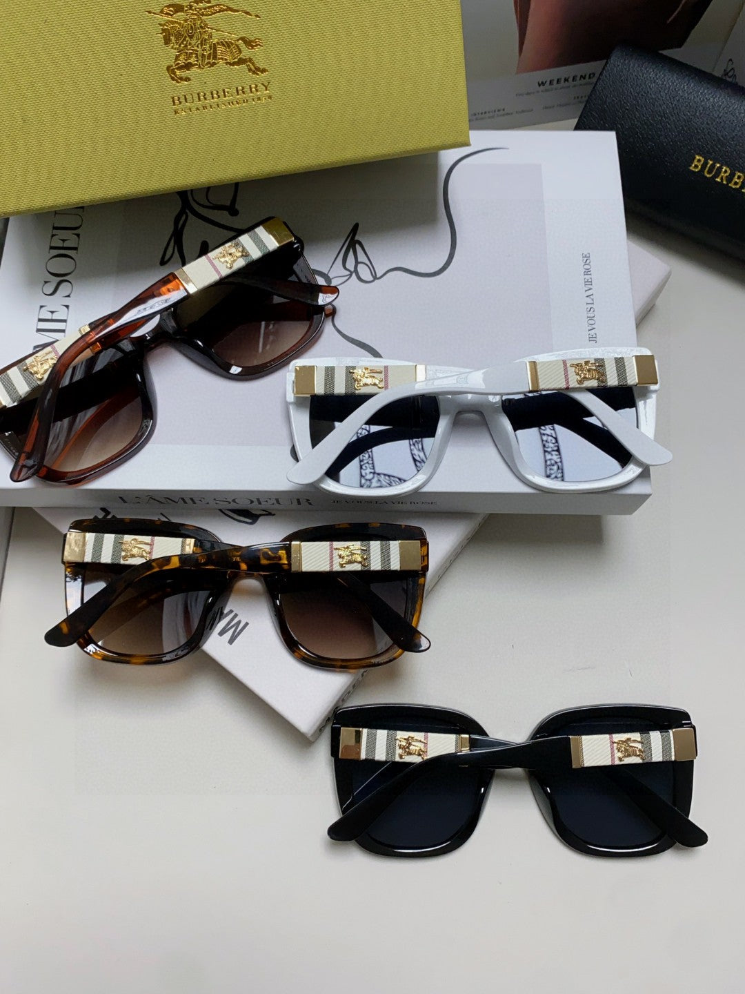 Burberry Oversized Black Lens Sunglasses for Men & Women - 358596 - detail image 8