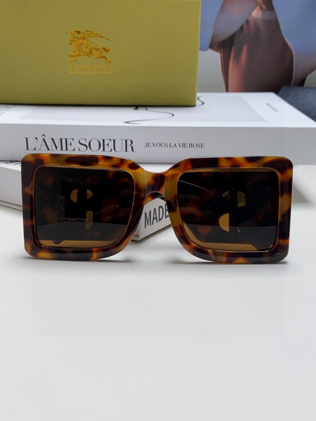 Burberry Oversized Brown Lens Sunglasses for Men & Women - 432437 - detail image 8