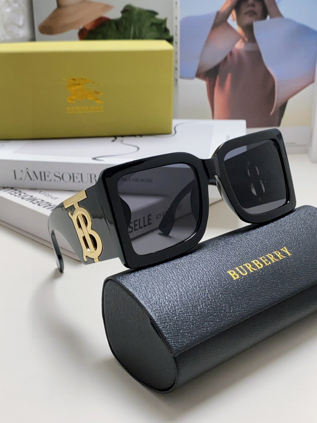 Burberry Oversized Gold Lens Sunglasses for Men & Women - 432438 - detail image 9