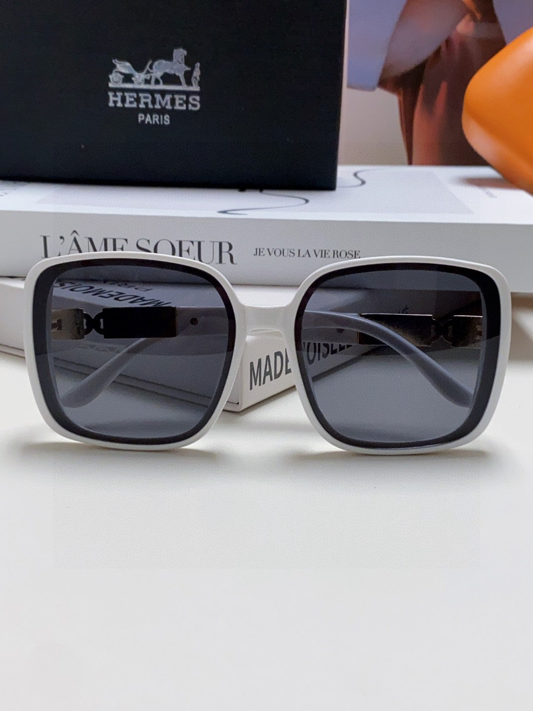 Hermès Polarized Square Black Lens Sunglasses for Women - 433001 - detail image 6