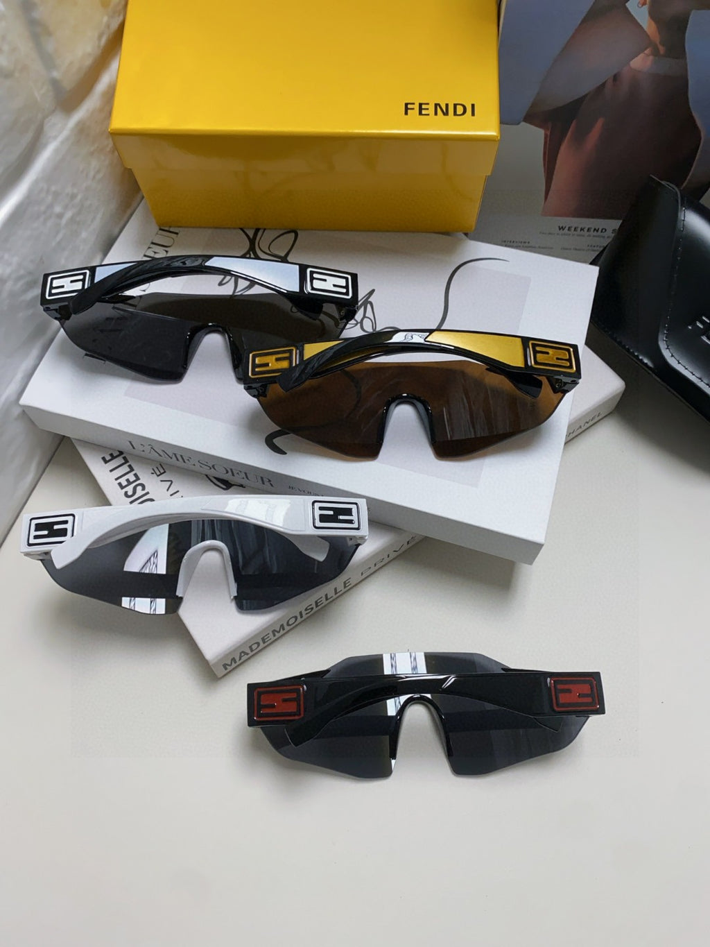 Fendi Oversized Silver Lens Sunglasses for Men & Women - detail image 8