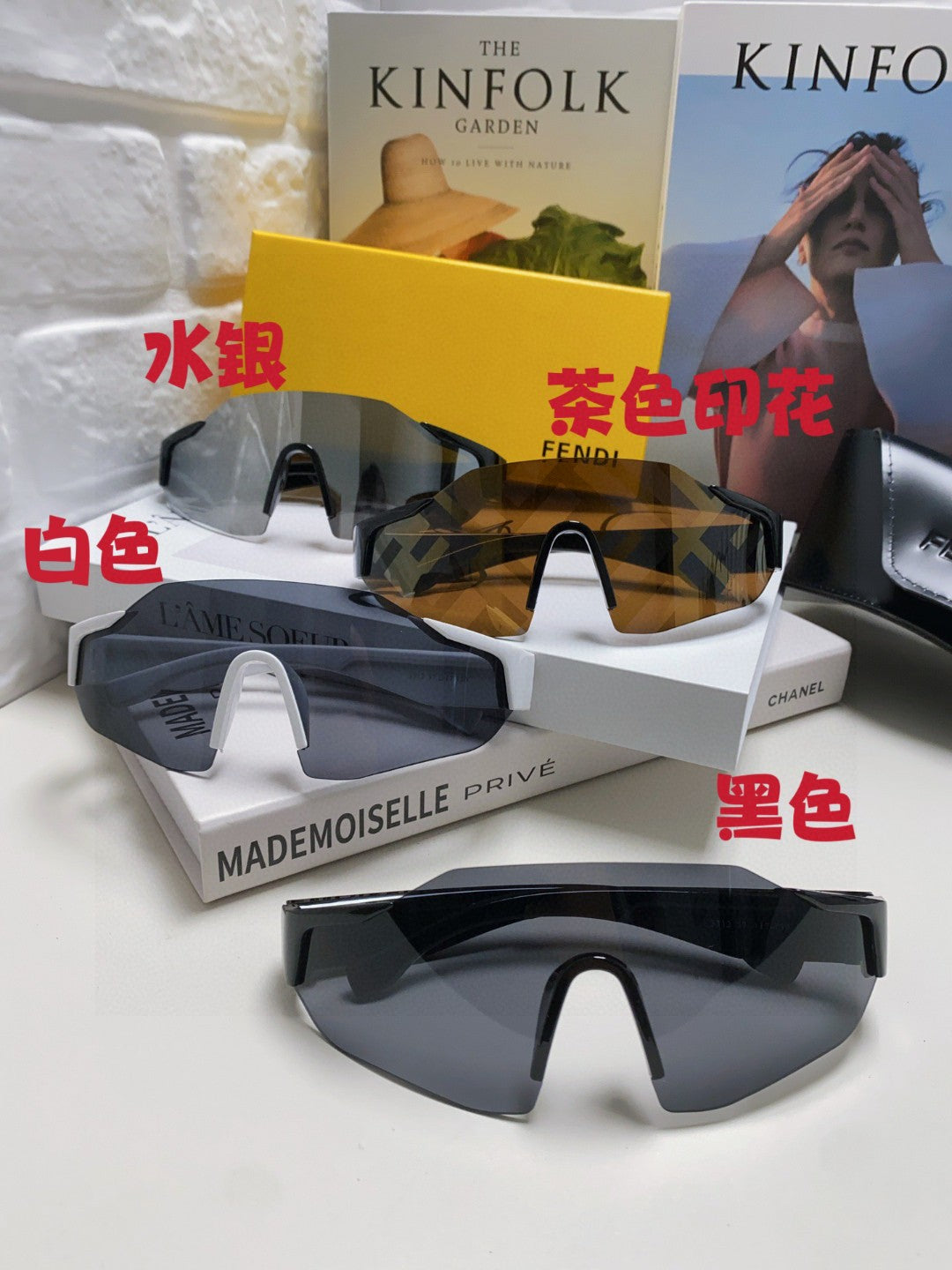 Fendi Oversized Gray Lens Sunglasses for Men & Women - 487770 - detail image 9
