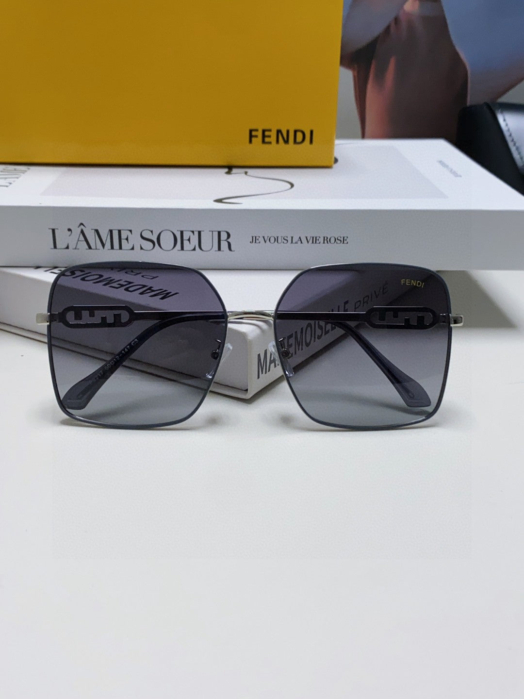 Fendi Polarized Metal Oversized Silver Lens Sunglasses for Women - 358750