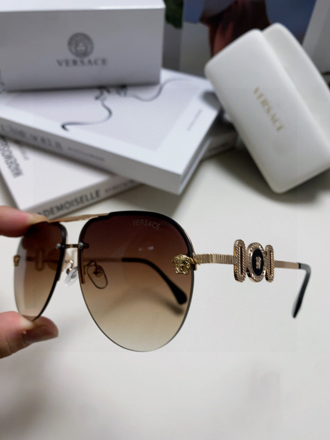 Versace Polarized Fashion Brown Lens Sunglasses for Men & Women - detail image 5