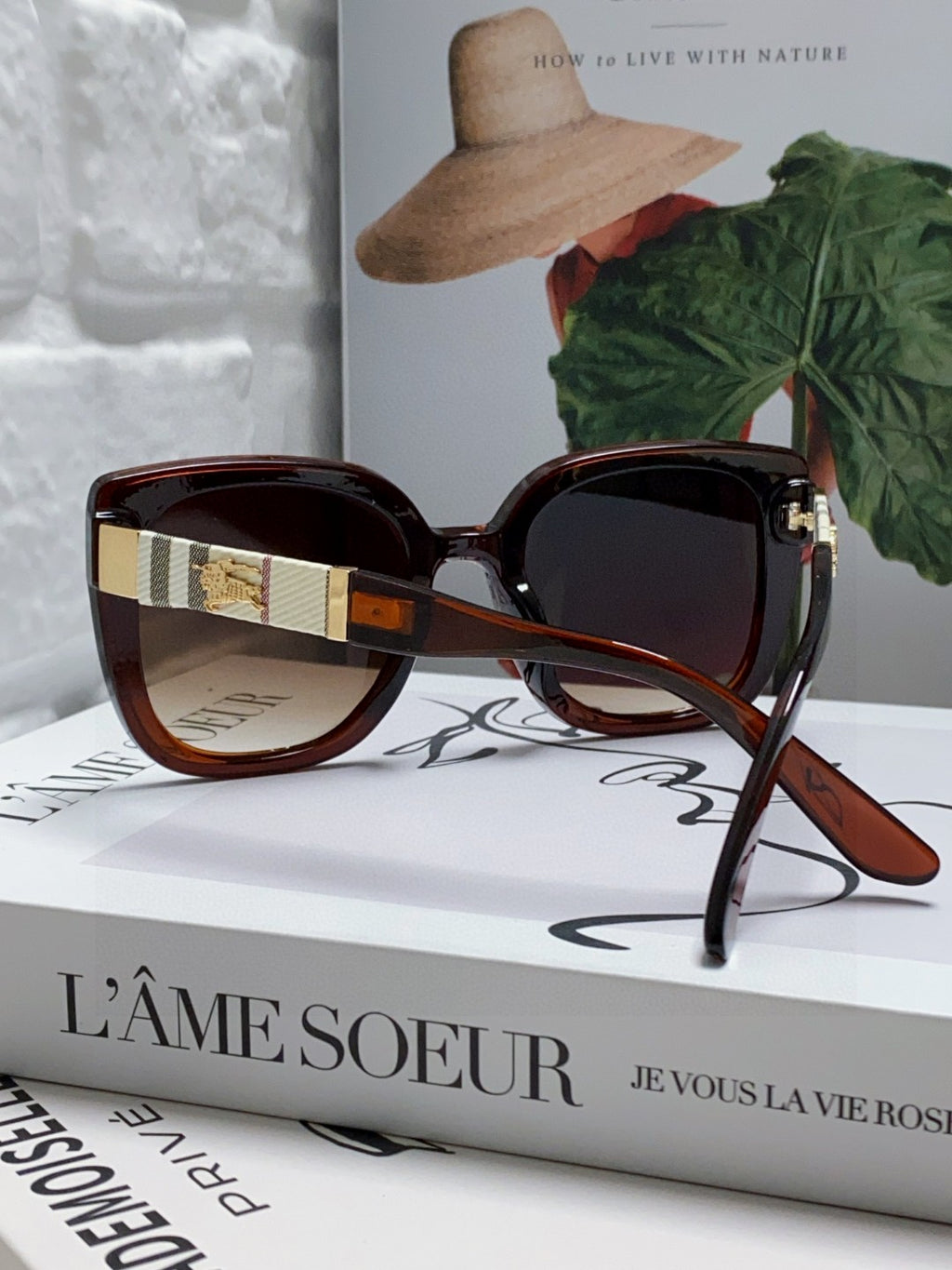 Burberry Oversized Black Lens Sunglasses for Men & Women - 449596 - detail image 2