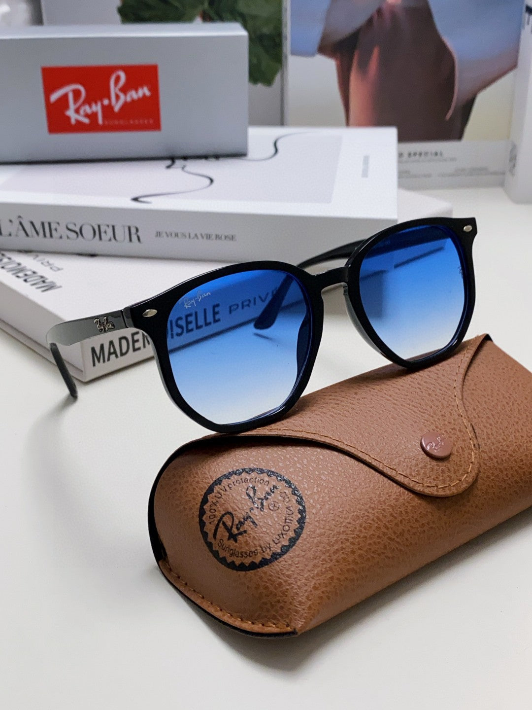 Ray-Ban RB4306 Oversized Black Lens Sunglasses for Men & Women - 416654 - detail image 9