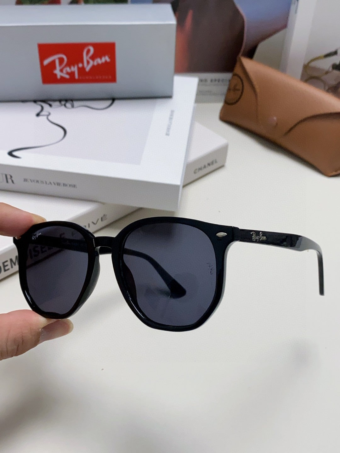 Ray-Ban RB4306 Oversized Blue Lens Sunglasses for Men & Women - detail image 5