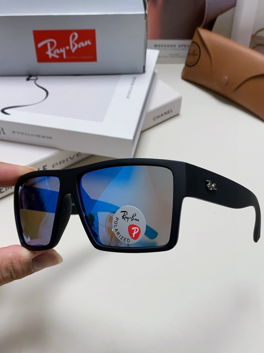 Ray-Ban RB1532 Polarized Square Blue Lens Sunglasses for Men - detail image 5