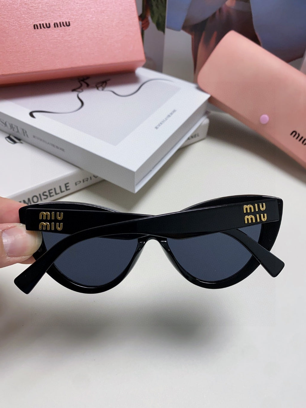 Miu Miu Cat-Eye Gray Lens Sunglasses for Men & Women - detail image 6