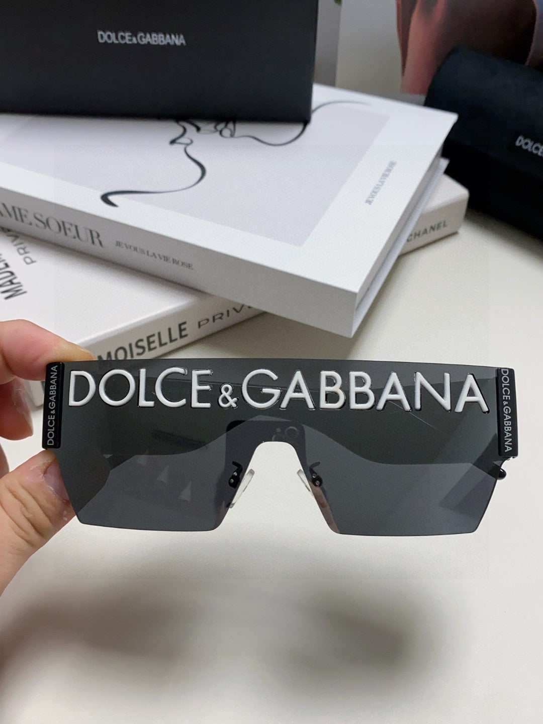 Dolce & Gabbana Lightweight Rimless Gray Lens Sunglasses for Men & Wo - 433044 - detail image 3