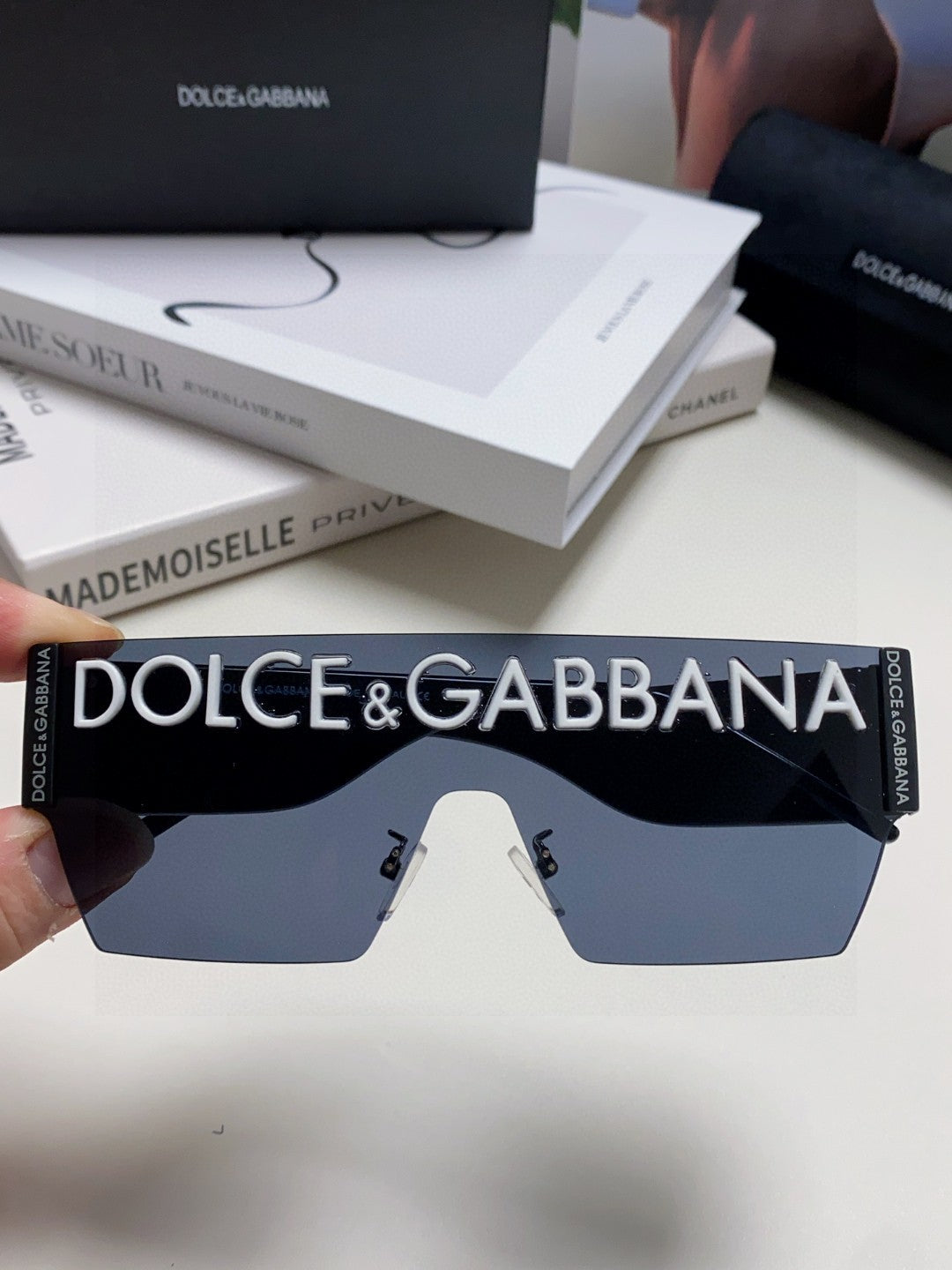 Dolce & Gabbana Lightweight Rimless Blue Lens Sunglasses for Men & Wo - 158711 - detail image 3