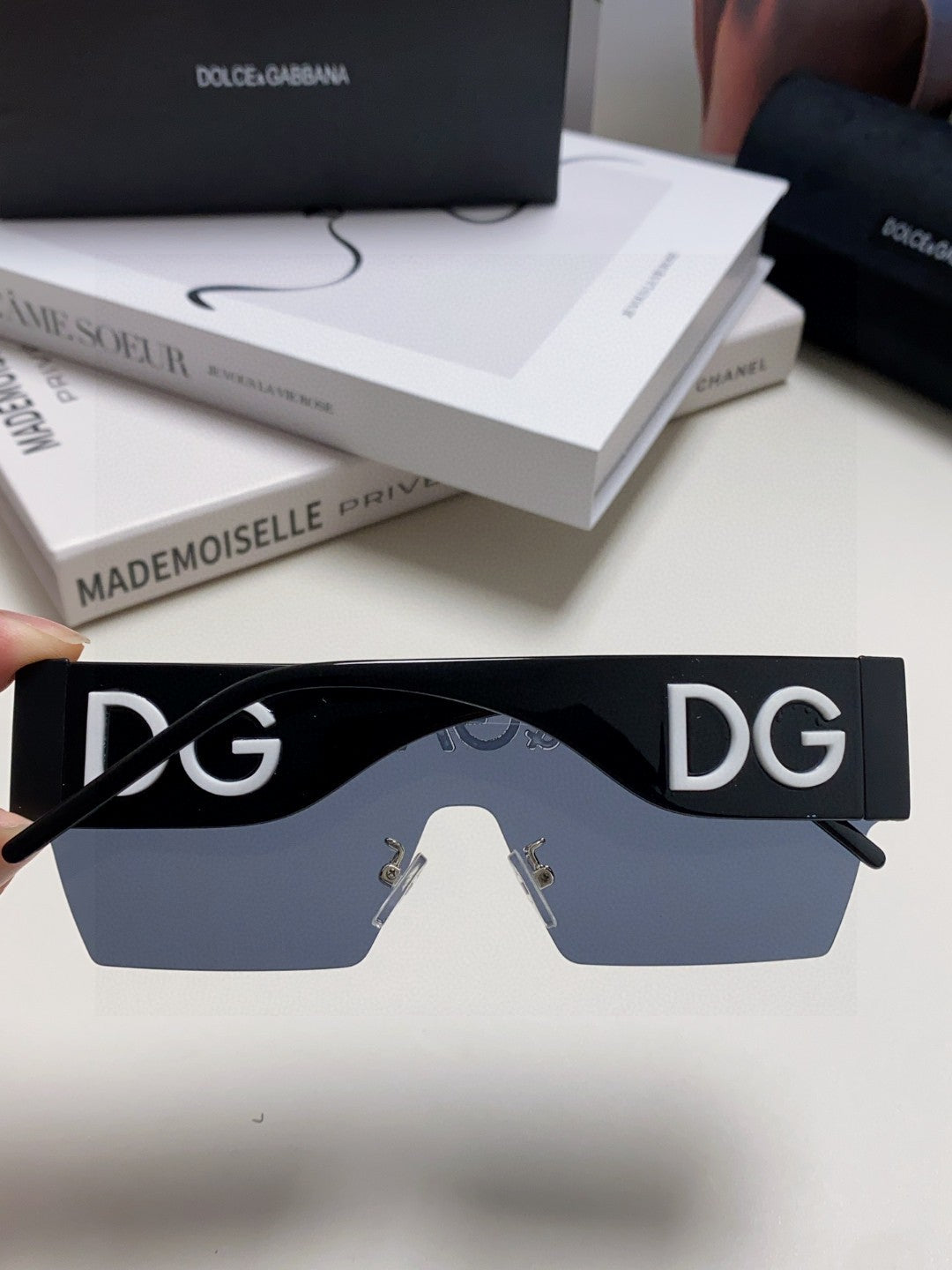 Dolce & Gabbana Lightweight Rimless Blue Lens Sunglasses for Men & Wo - 158711 - detail image 4