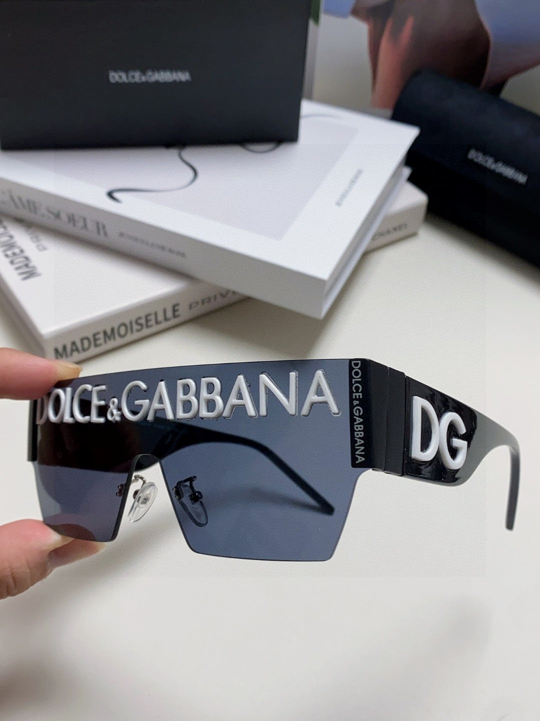 Dolce & Gabbana Lightweight Rimless Blue Lens Sunglasses for Men & Wo - 158711 - detail image 5