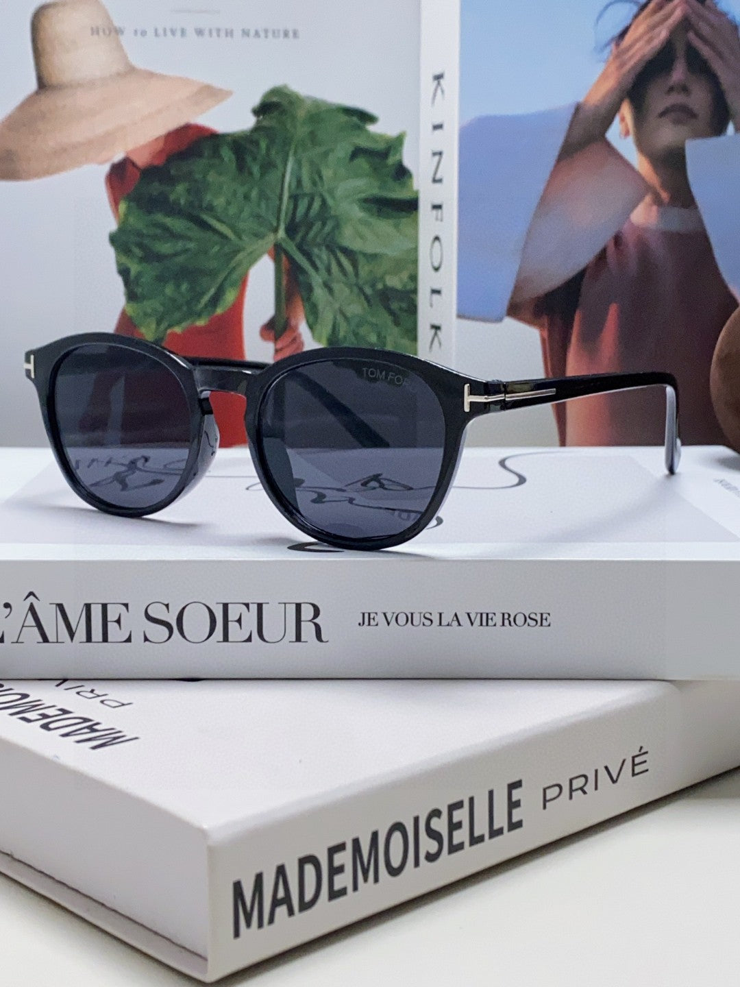Tom Ford Polarized Round Black Lens Sunglasses for Men & Women - 935474 - detail image 2