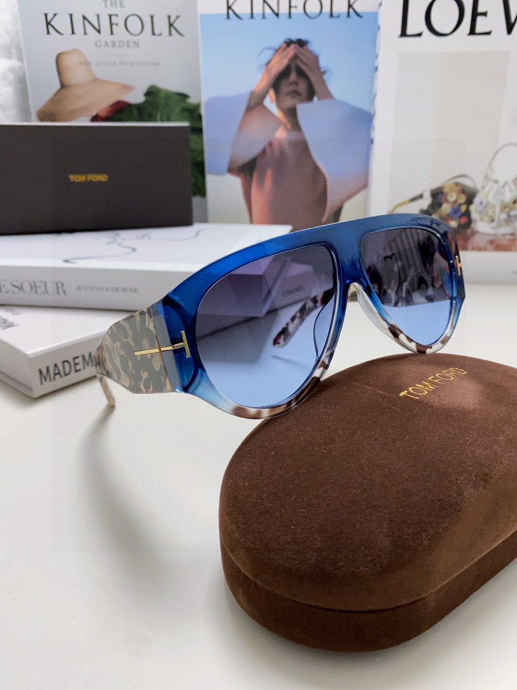 Tom Ford Aviator Blue Lens Sunglasses for Men & Women - 372572 - detail image 6
