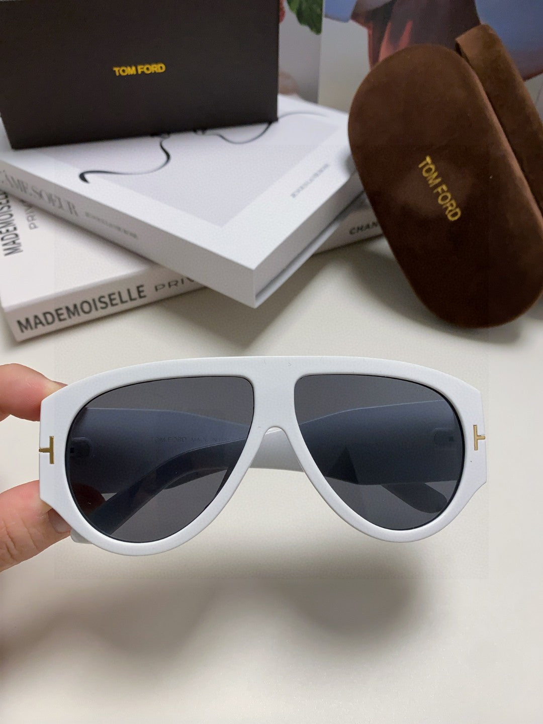 Tom Ford Aviator Black Lens Sunglasses for Men & Women - 372573 - detail image 3
