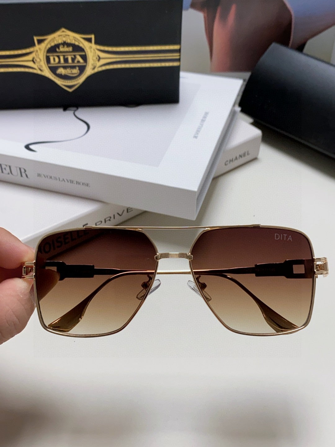 Dita Square Red Lens Sunglasses for Men & Women - 383136 - detail image 2