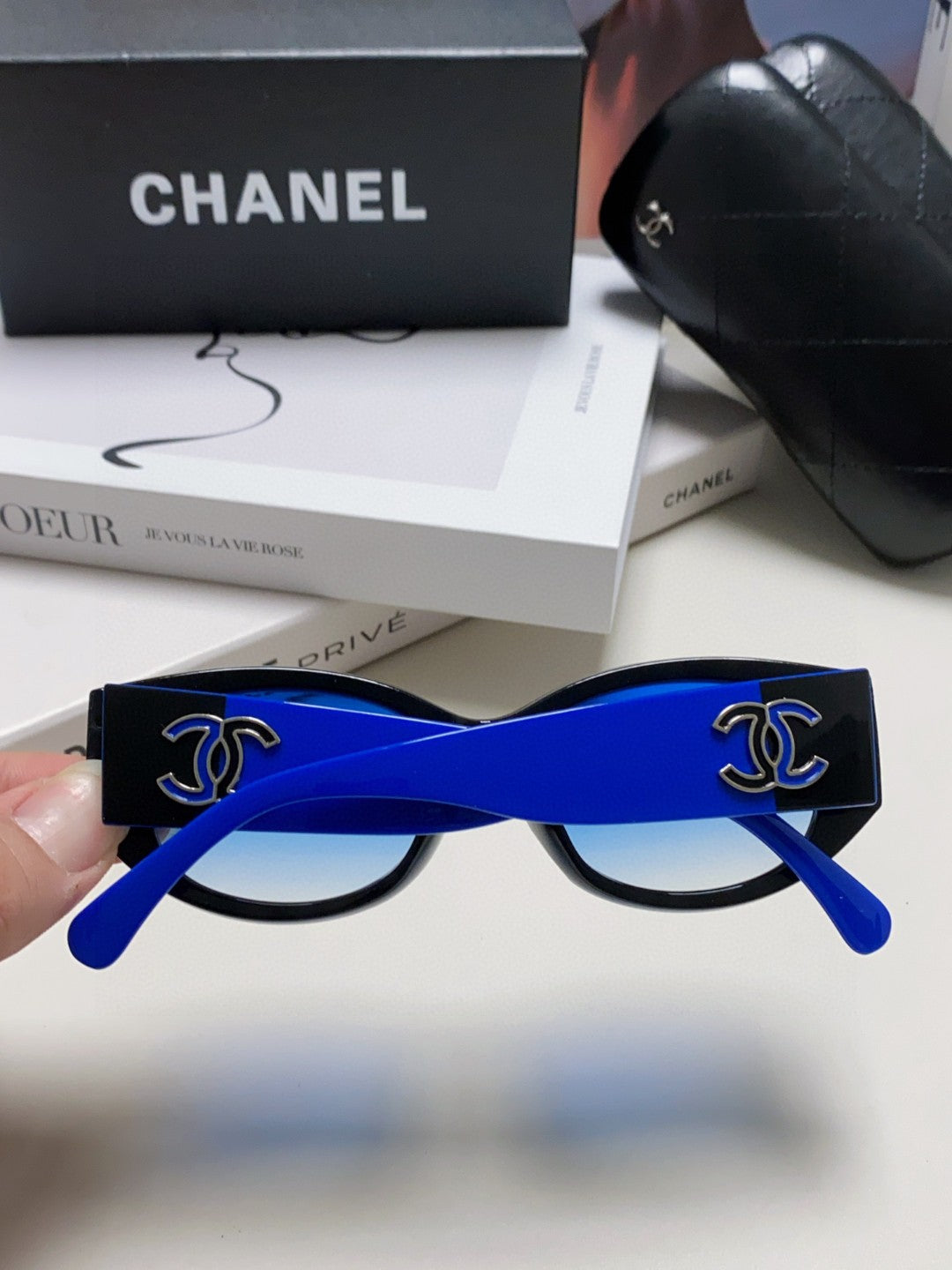Chanel Oval Blue Lens Sunglasses for Men & Women - 382156 - detail image 4