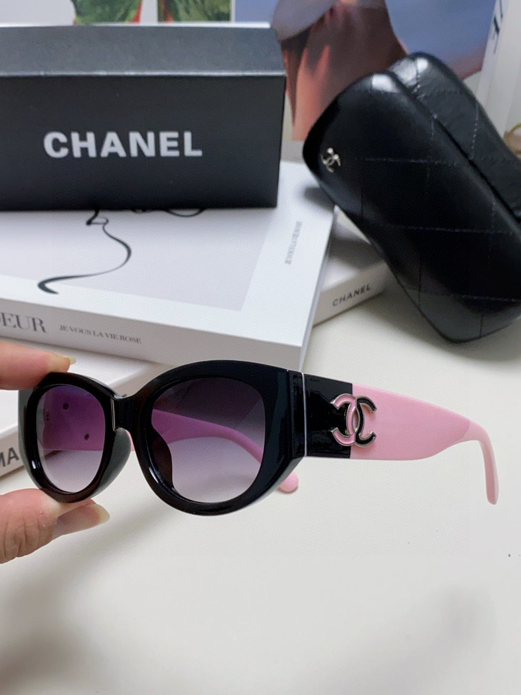 Chanel Oval Gray Lens Sunglasses for Men & Women - 867098 - detail image 7