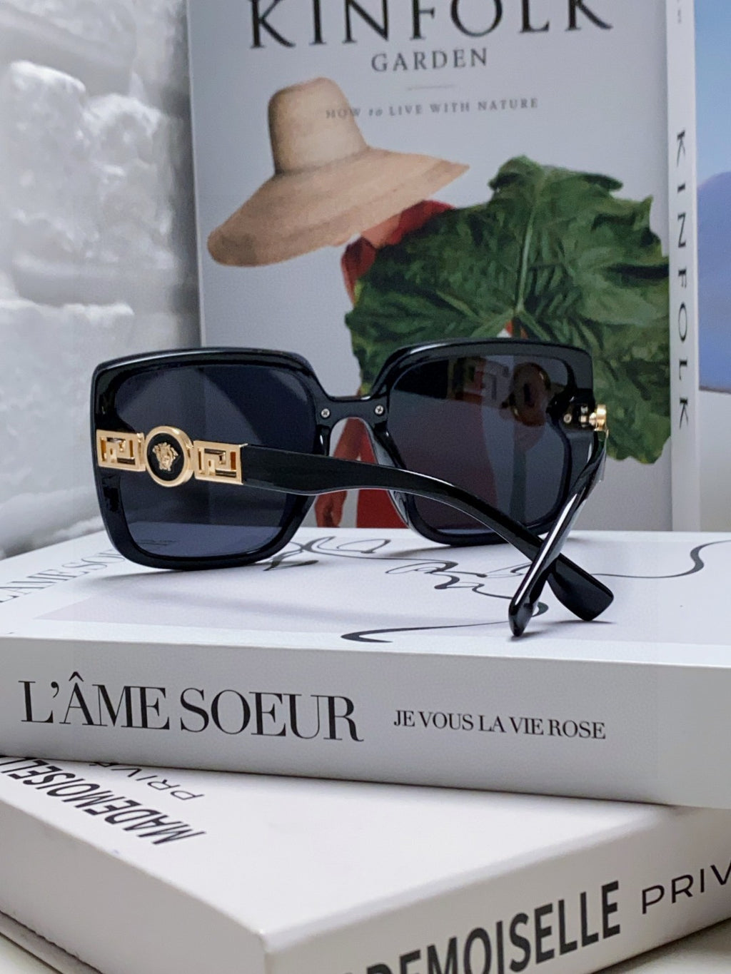 Versace Polarized Fashion Black Lens Sunglasses for Men & Women - 399329 - detail image 2