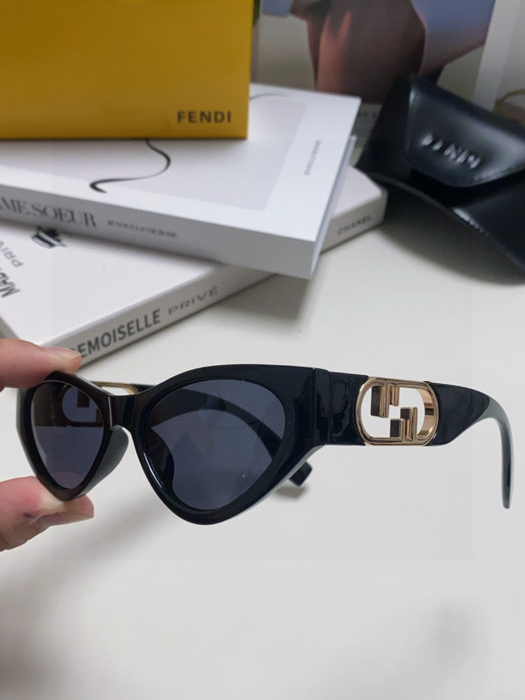 Fendi Metal Cat-Eye Blue Lens Sunglasses for Women - 449810 - detail image 5