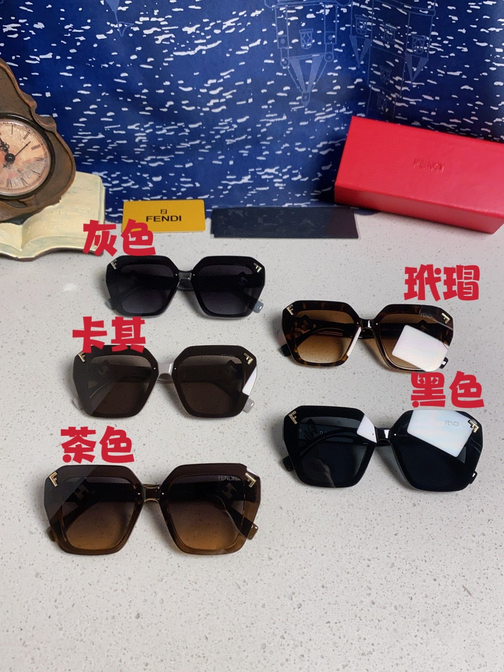 Fendi Cat-Eye Gray Lens Sunglasses for Men & Women - detail image 12