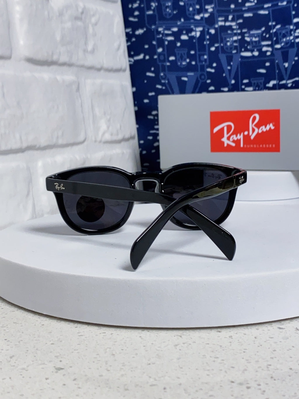 Ray-Ban RB5356 Polarized Oval Silver Lens Sunglasses for Men & Women - detail image 3