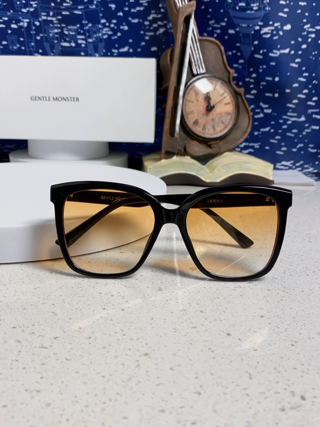 Gentle Monster LAROSA Square Black Lens Sunglasses for Men & Women - 488053 - detail image 10