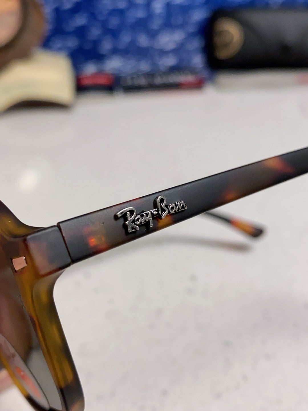 Ray-Ban RB2194 Polarized Round Silver Lens Sunglasses for Men & Women - 488224 - detail image 7
