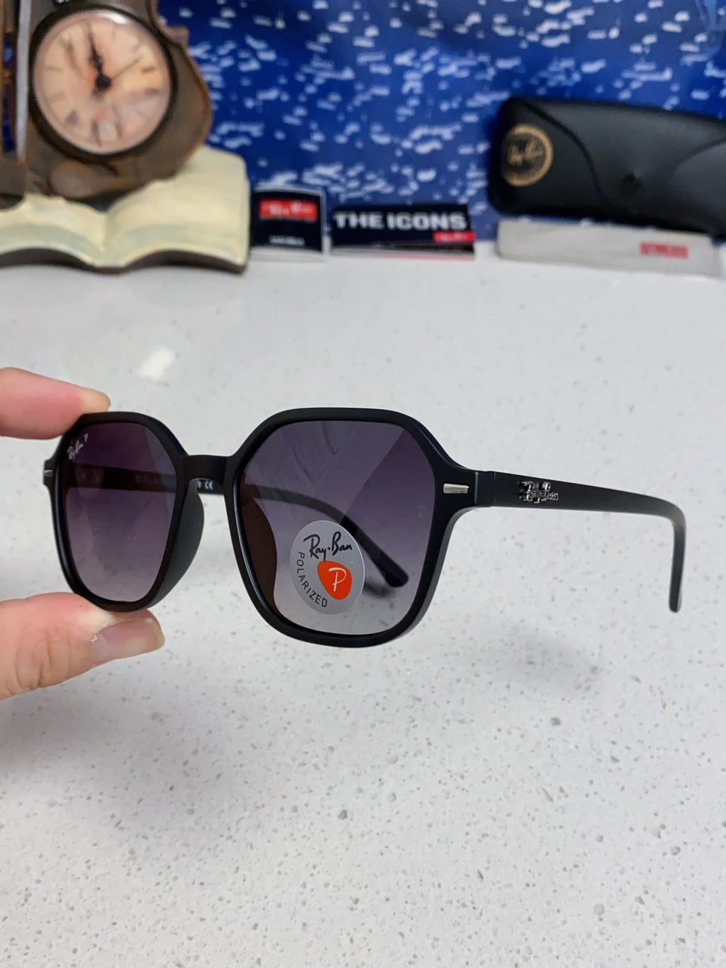 Ray-Ban RB2194 Polarized Round Silver Lens Sunglasses for Men & Women - 359039 - detail image 6