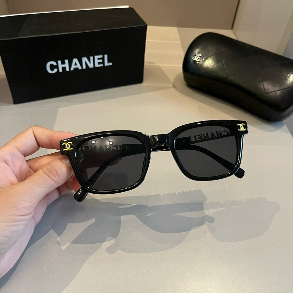 Chanel Oversized Silver Lens Sunglasses for Men & Women - 382224 - detail image 2