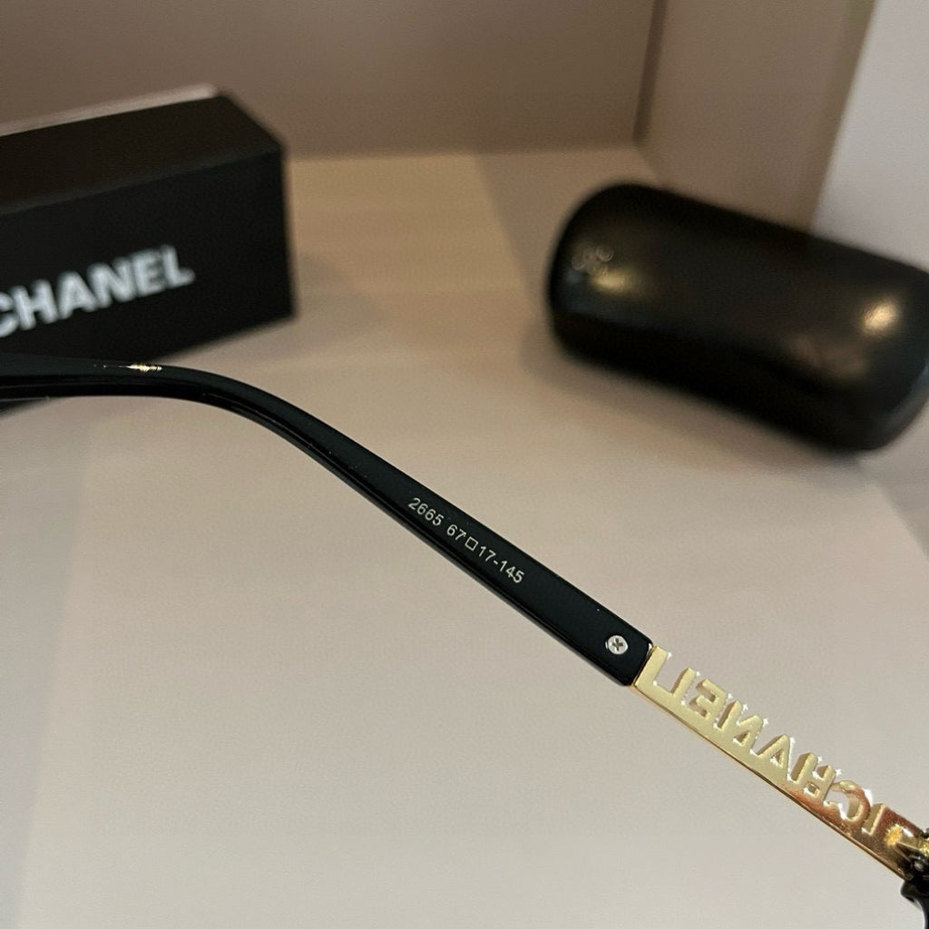 Chanel Oversized Silver Lens Sunglasses for Men & Women - 382225 - detail image 8