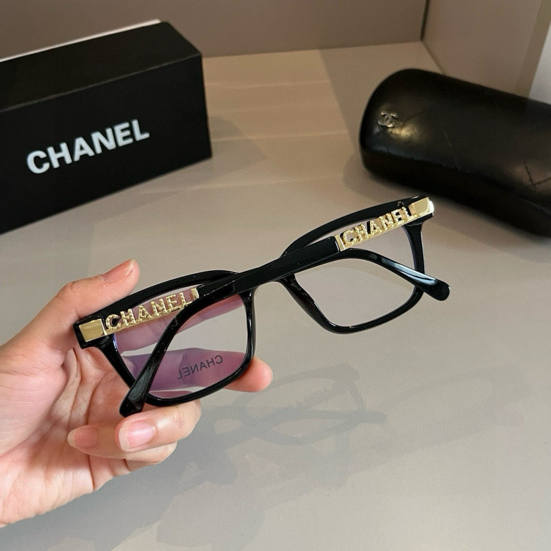 Chanel Oversized Silver Lens Sunglasses for Men & Women - 382225 - detail image 6