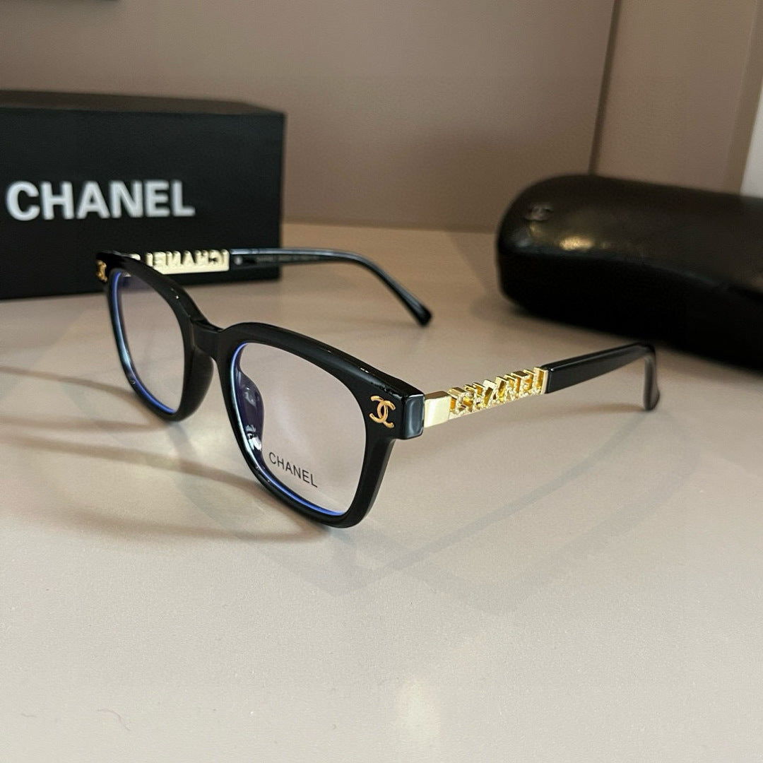 Chanel Oversized Silver Lens Sunglasses for Men & Women - 382225 - detail image 3