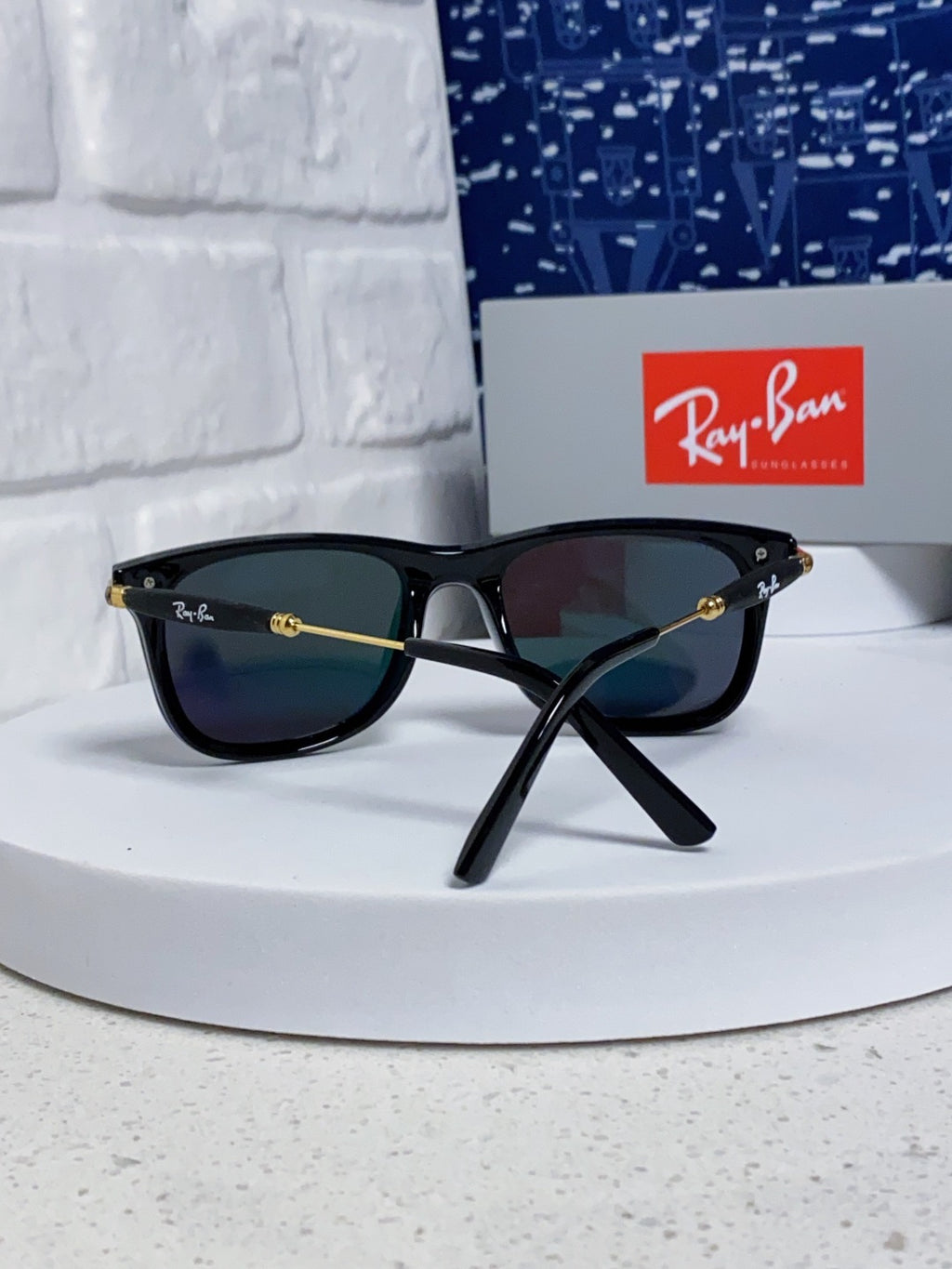 Ray-Ban RB2148 Polarized Square Gold Lens Sunglasses for Men & Women - detail image 3