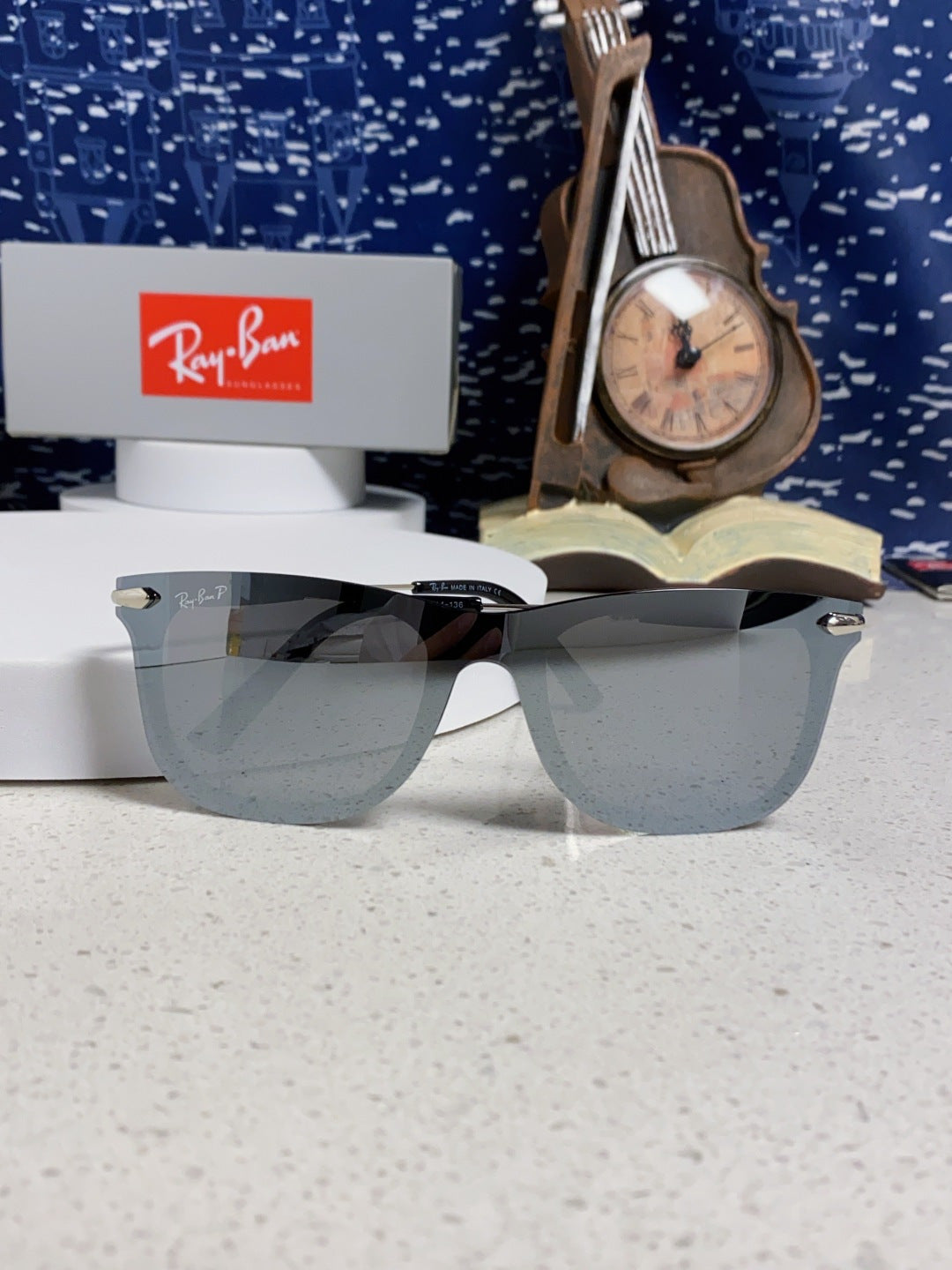 Ray-Ban RB2148 Polarized Square Gray Lens Sunglasses for Men & Women - detail image 9