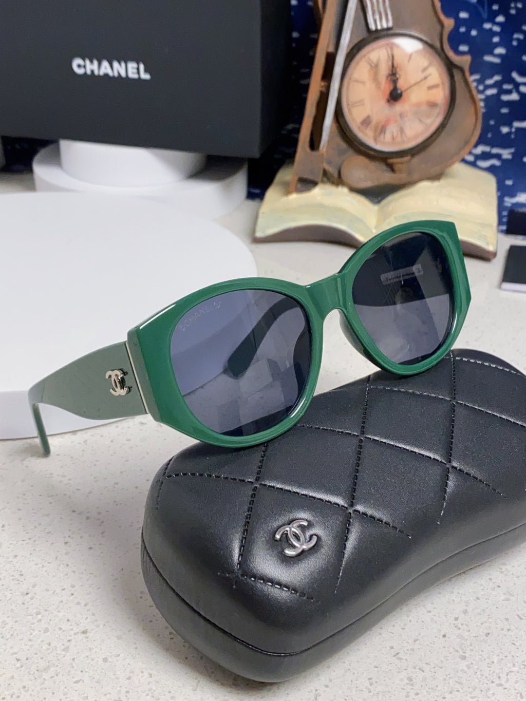 Chanel Polarized Cat-Eye Blue Lens Sunglasses for Women - 398593 - detail image 10