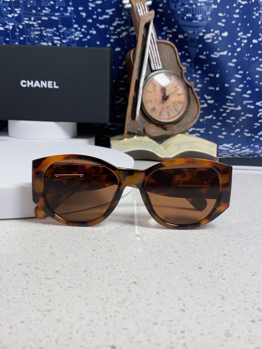 Chanel Polarized Cat-Eye Brown Lens Sunglasses for Women - detail image 9
