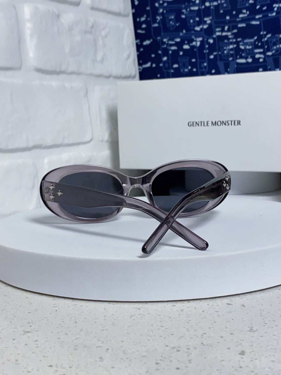 Gentle Monster EVE Polarized Cat-Eye Silver Lens Sunglasses for Men & - 399414 - detail image 3