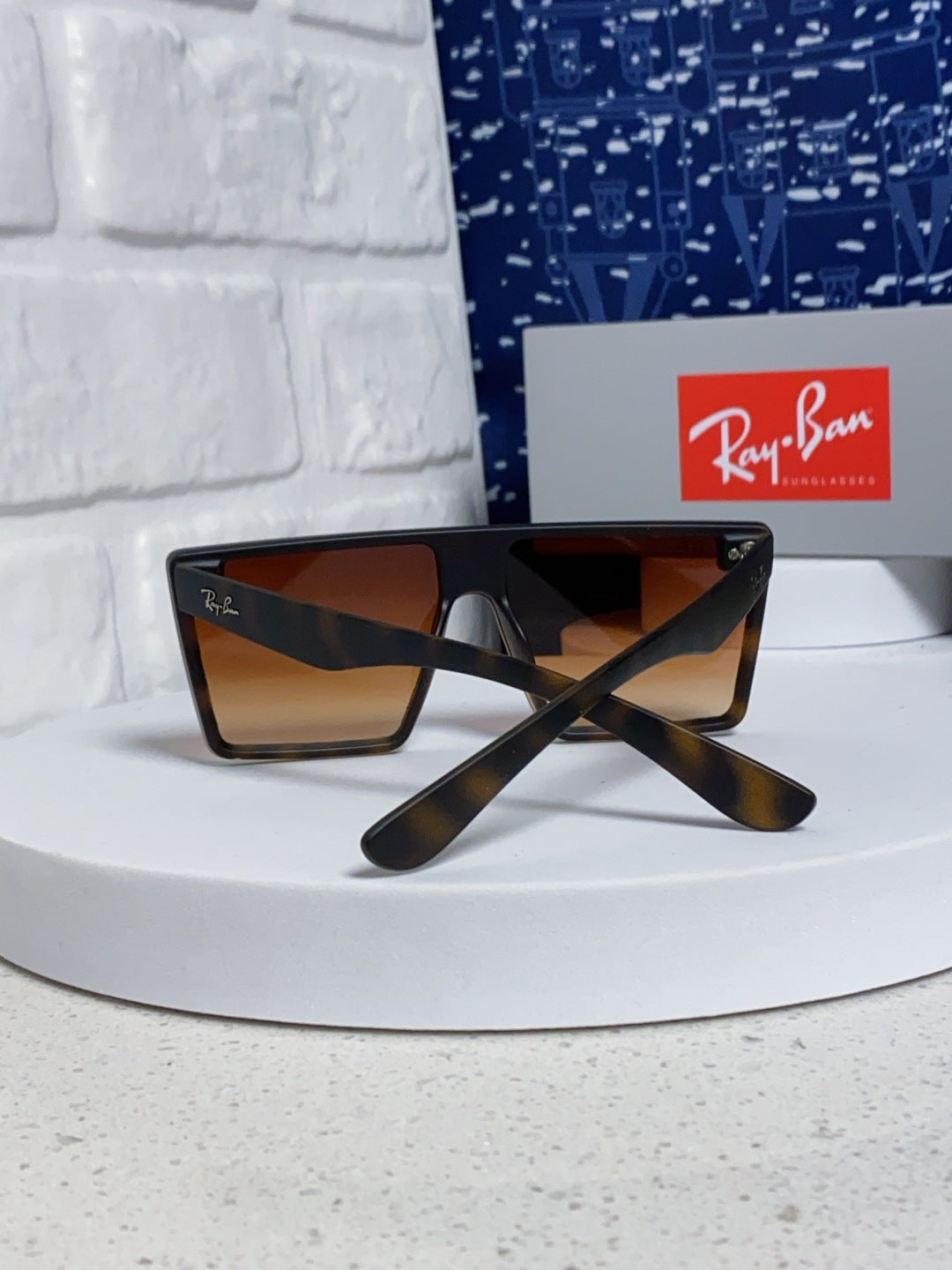 Ray-Ban Oversized Brown Lens Sunglasses for Women - detail image 3