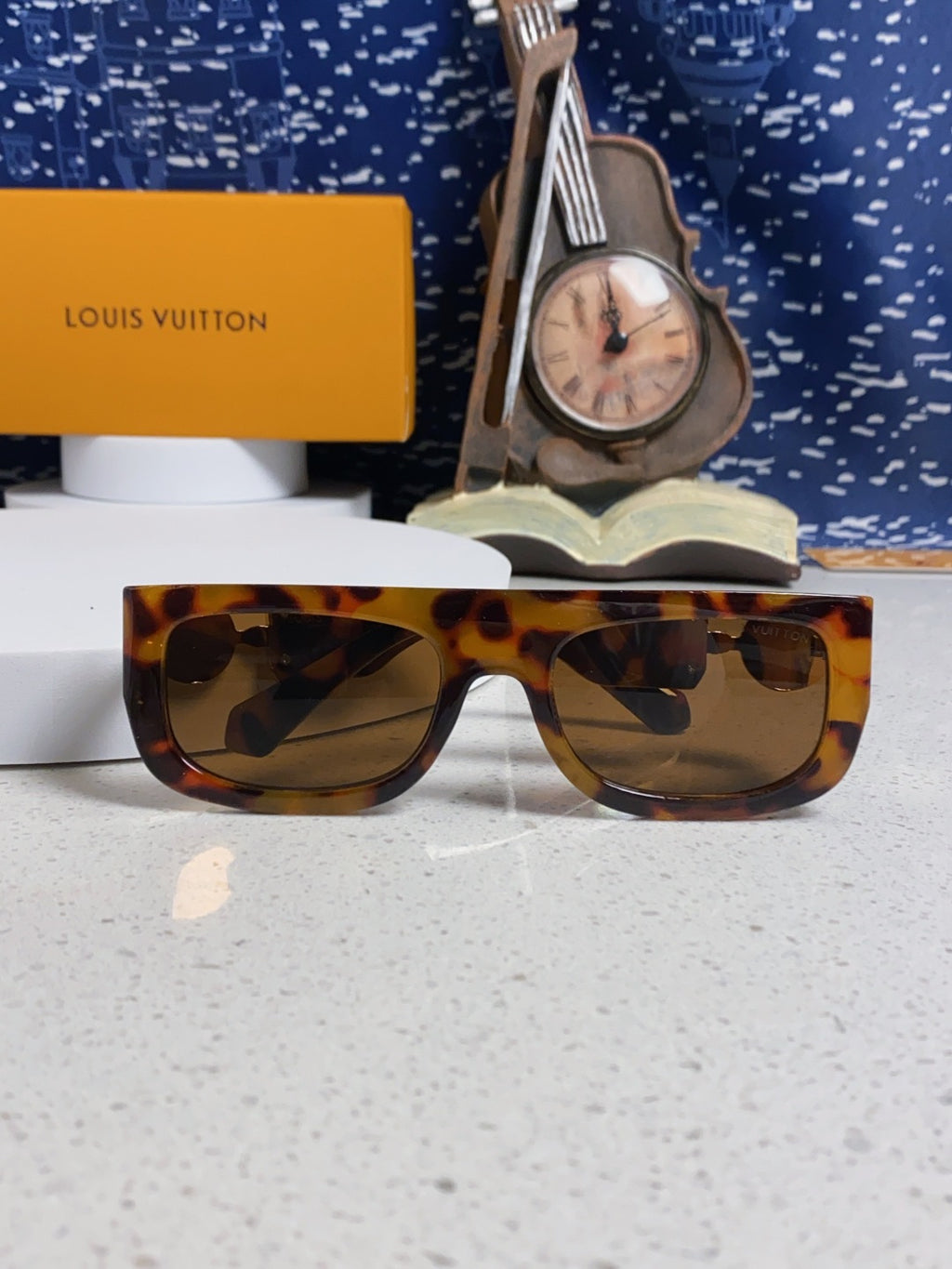 Louis Vuitton Square Brown Lens Sunglasses for Men & Women - 866863 - detail image 8