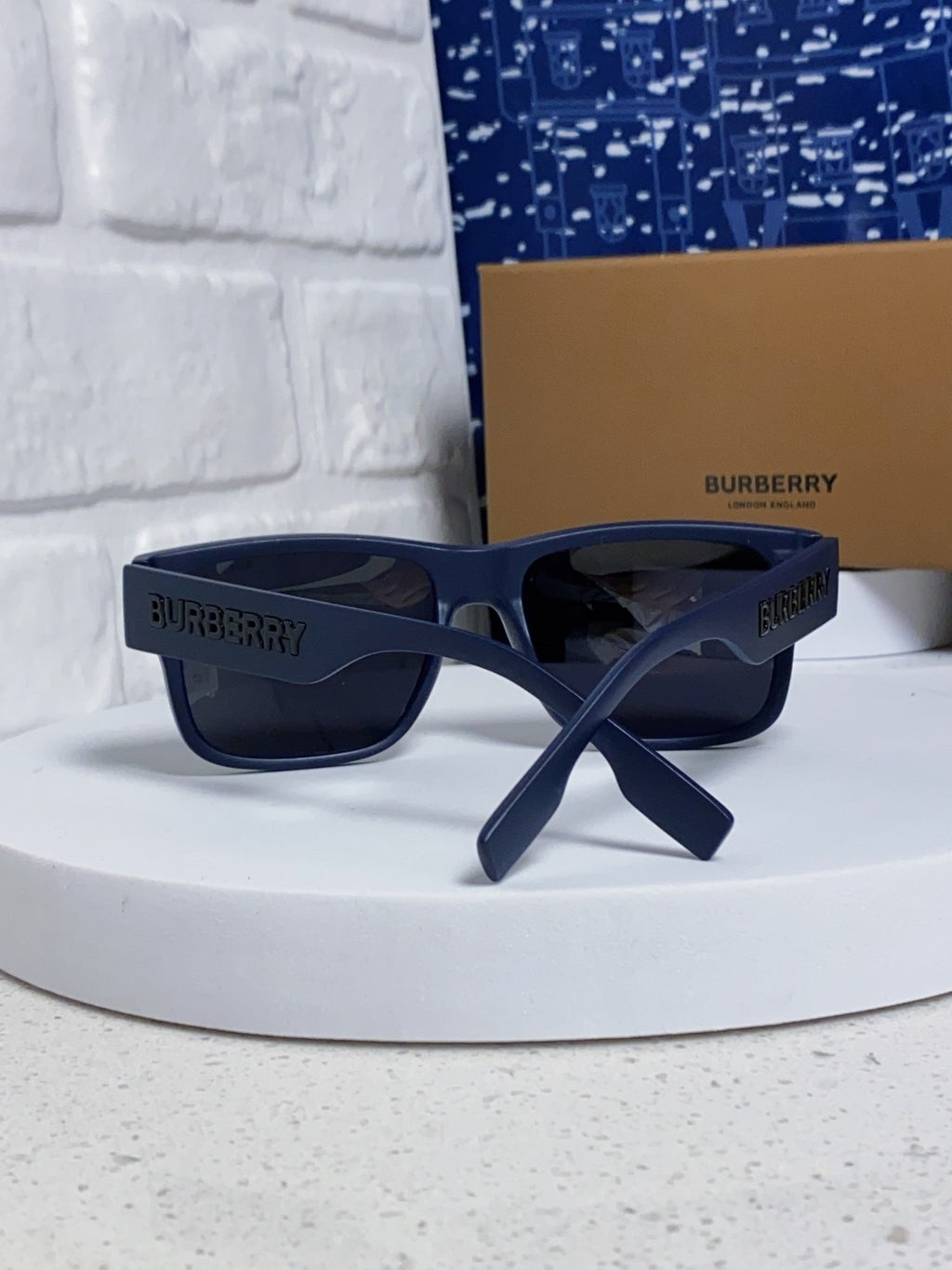 Burberry Polarized Square Black Lens Sunglasses for Men & Women - 867197 - detail image 2