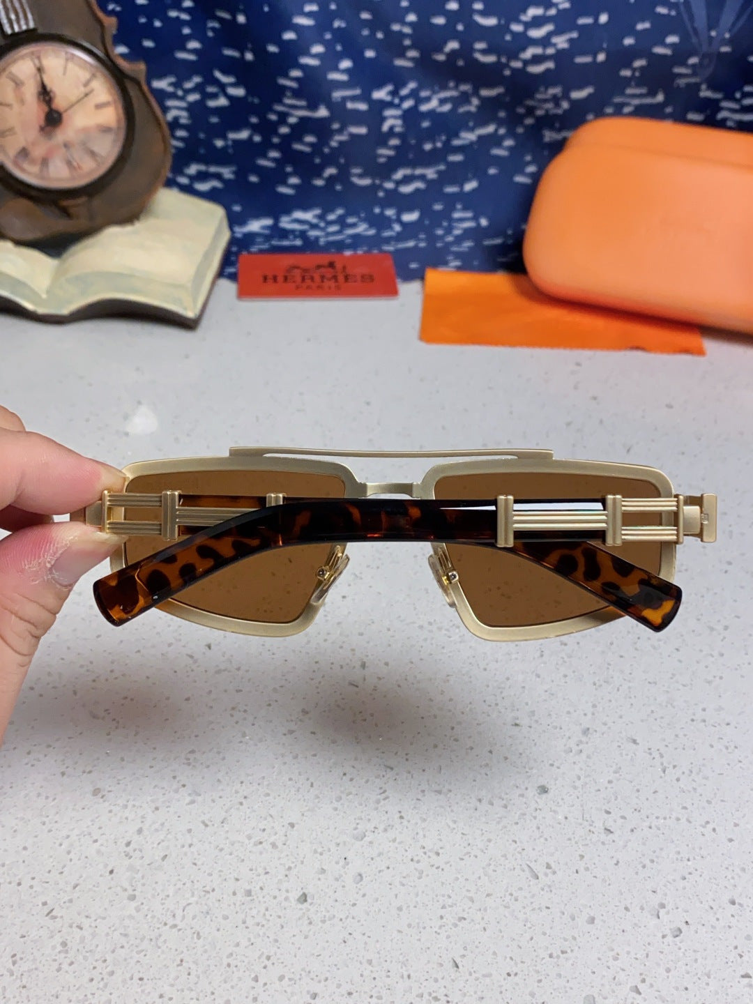 Hermès Fashion Brown Lens Sunglasses for Men & Women - detail image 5