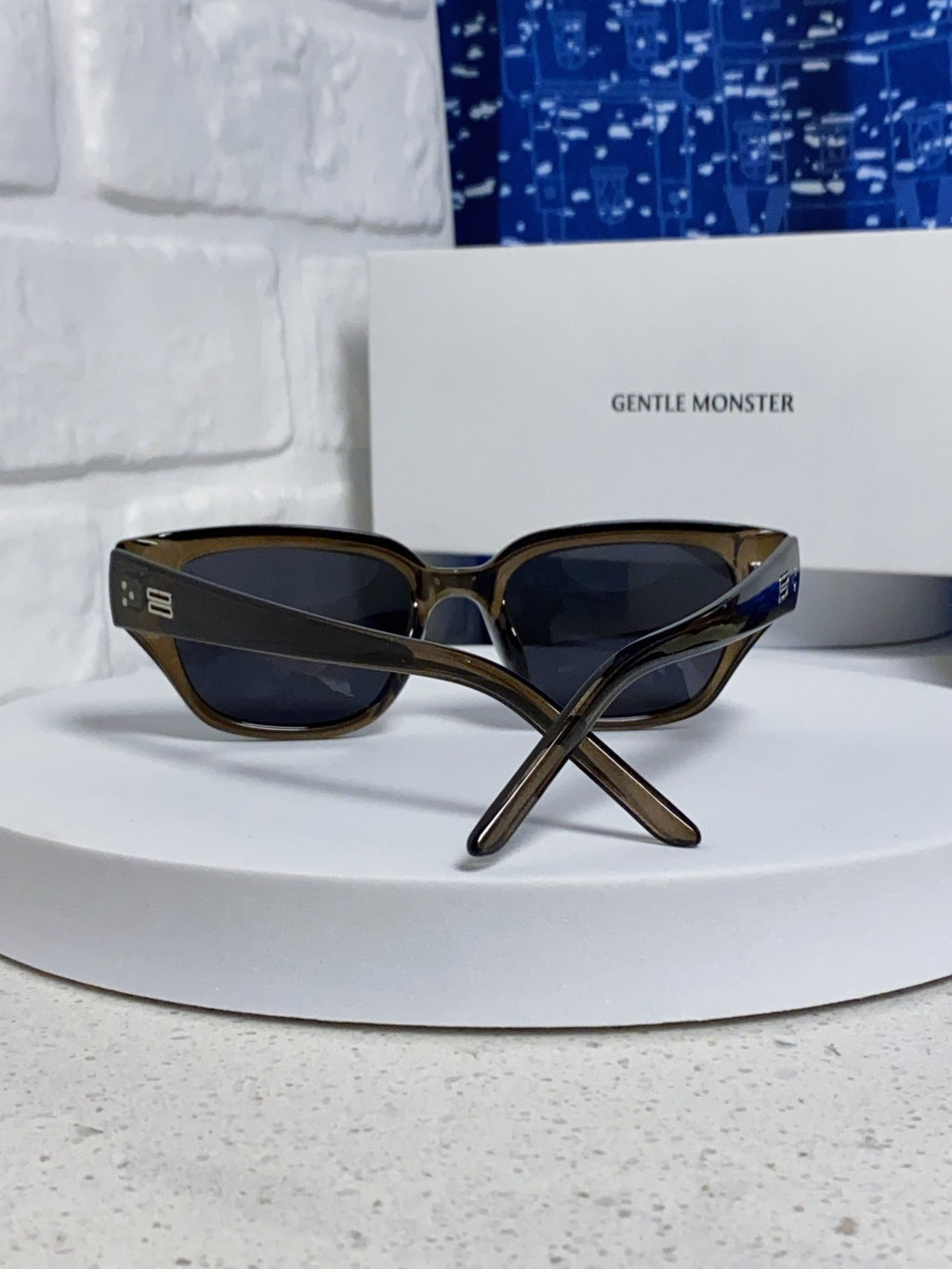 Gentle Monster TR1088 Square Black Lens Sunglasses for Women - 416467 - detail image 3