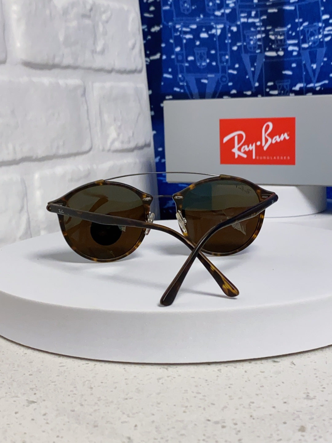 Ray-Ban RB4266 Round Blue Lens Sunglasses for Men & Women - detail image 3