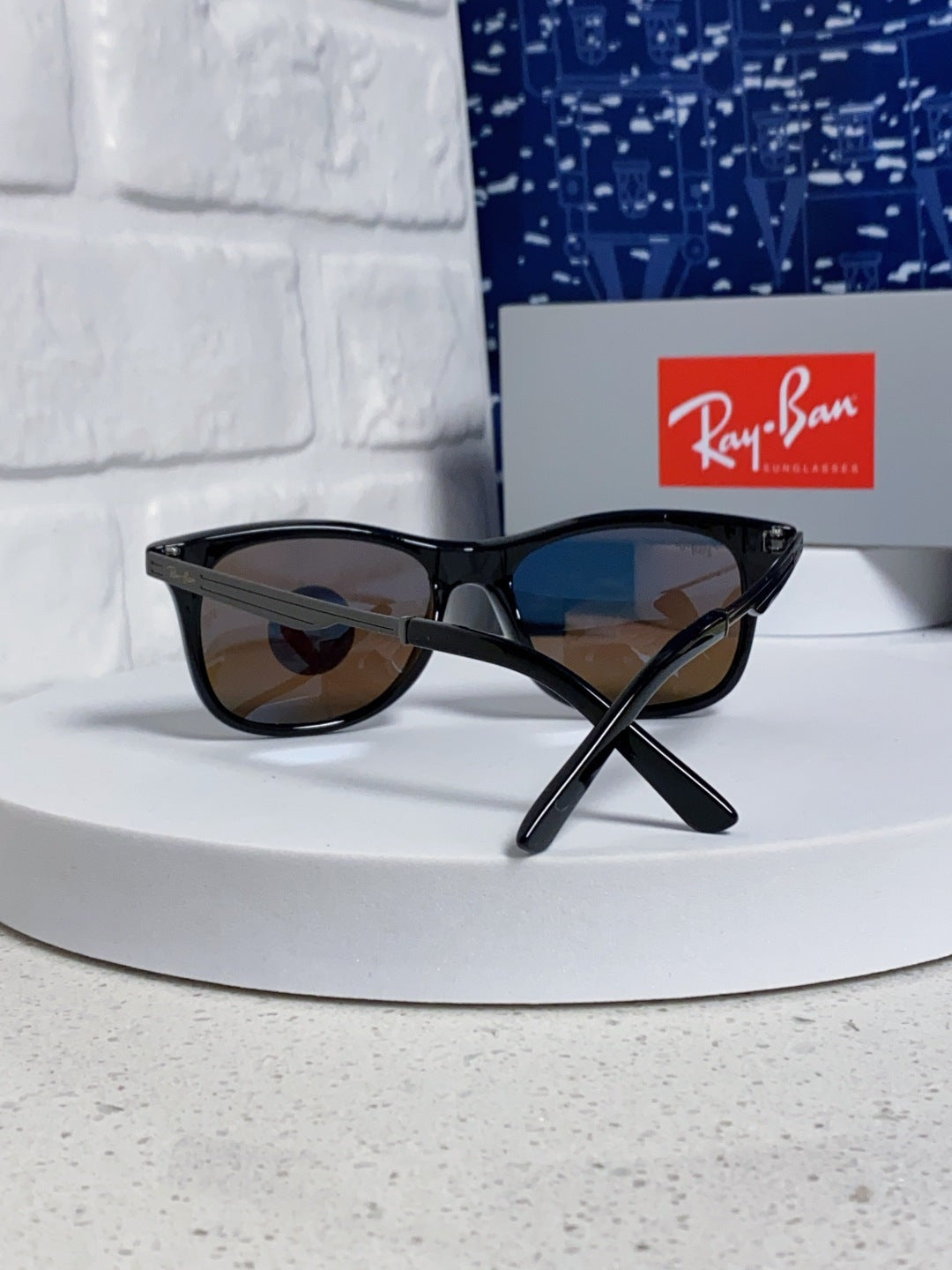 Ray-Ban RB8205 Polarized Fashion Blue Lens Sunglasses for Men - detail image 3