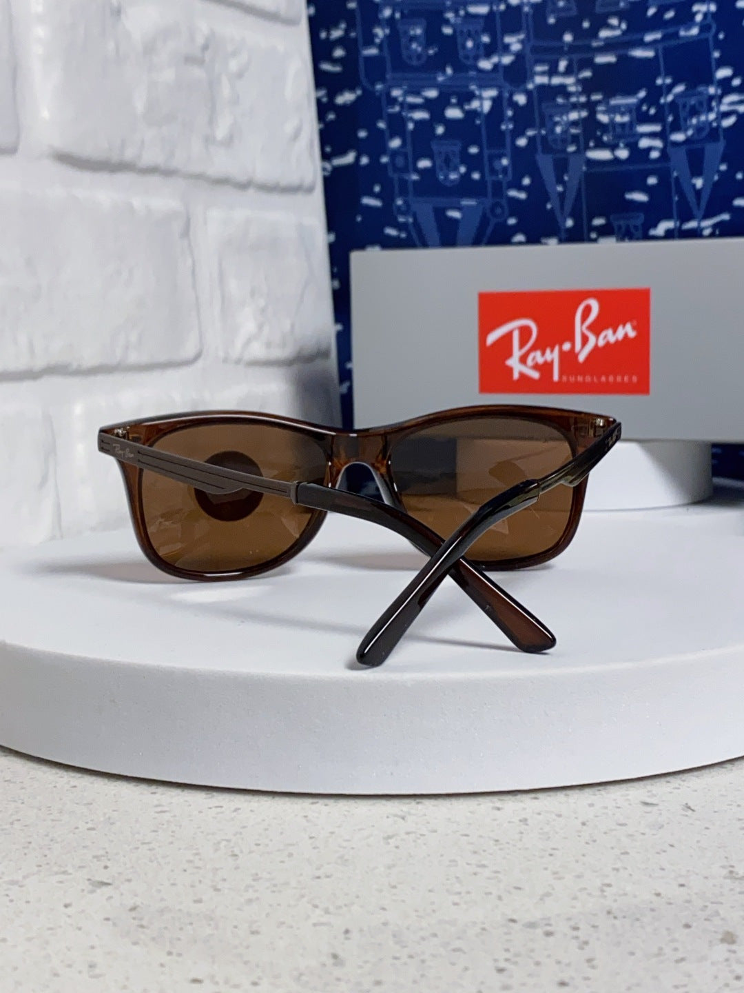 Ray-Ban RB8205 Polarized Fashion Brown Lens Sunglasses for Men - detail image 3