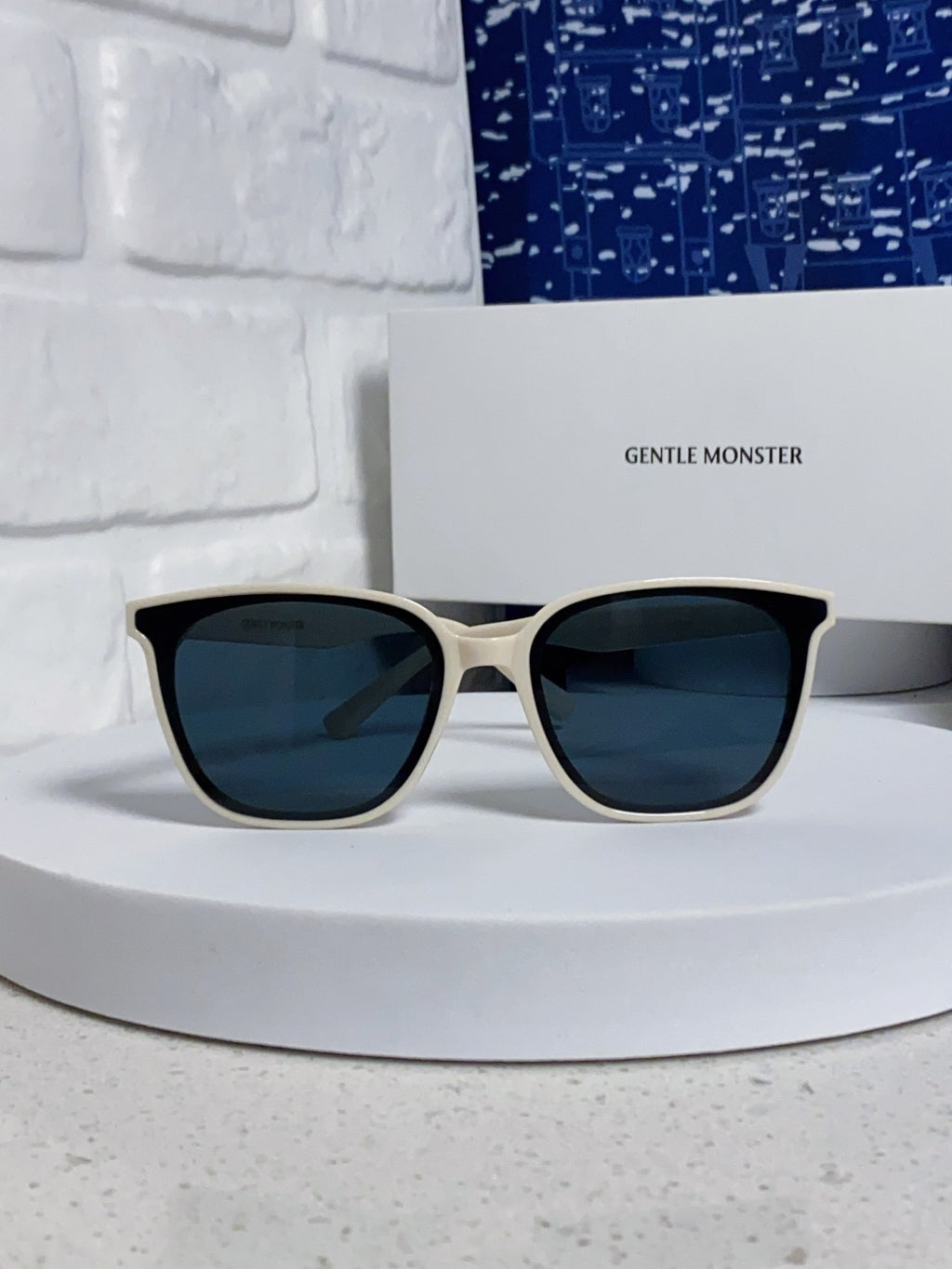 Gentle Monster TAM Polarized Fashion Blue Lens Sunglasses for Men - detail image 2
